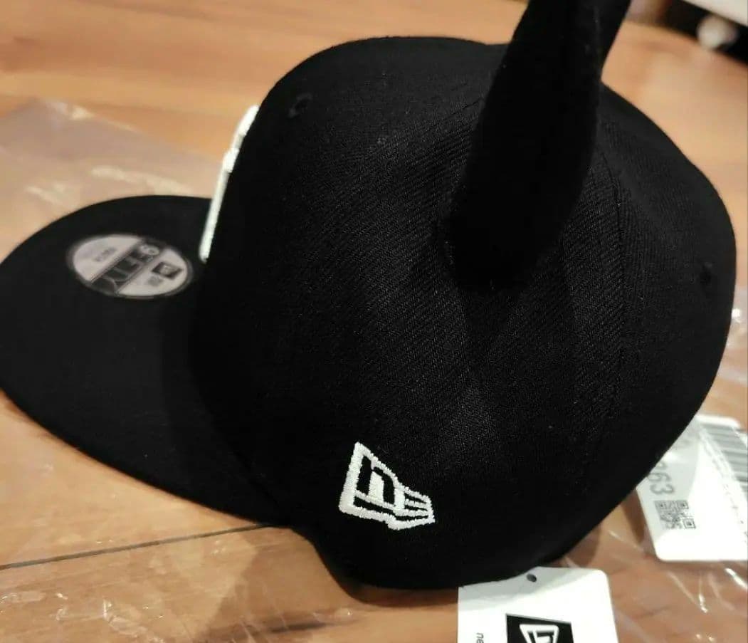 ピラフ星人 キャップ 黒色1個 サングラス1個 ニューエラ a - メルカリ