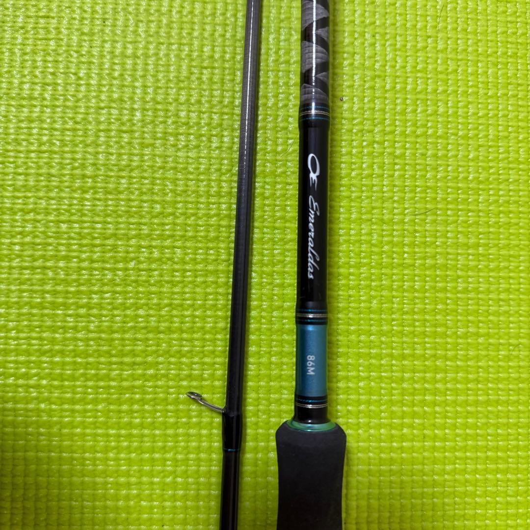 【値下げ中】ダイワ エメラルダス 86M エギングロッド 2ピース 8.6ft
