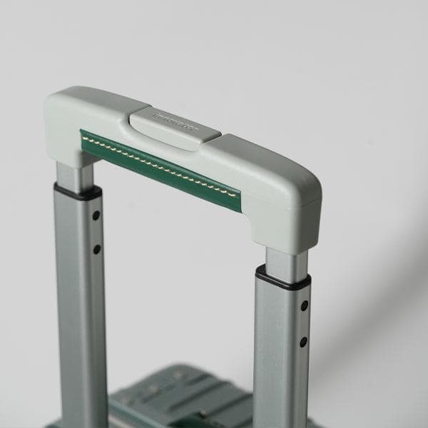 新品 イノベーター INV1811STP Cool Gray 36L Cabin - メルカリ