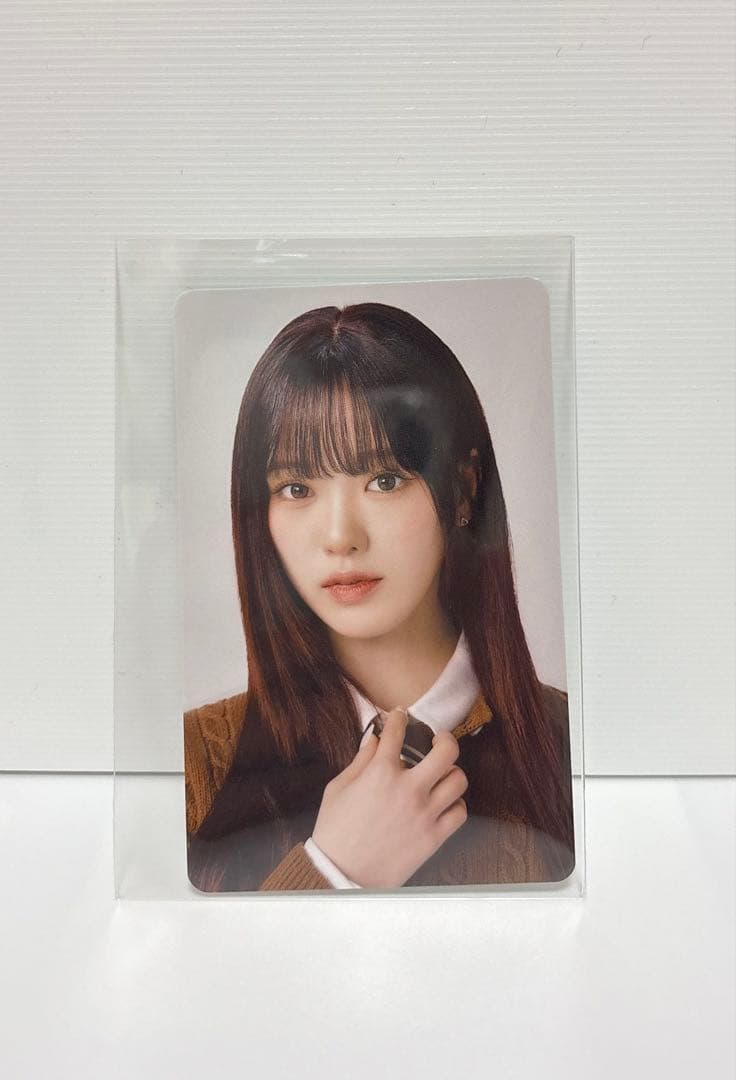 NiziU リオ トレカ 1万円特典トレカ New Emotion - メルカリ