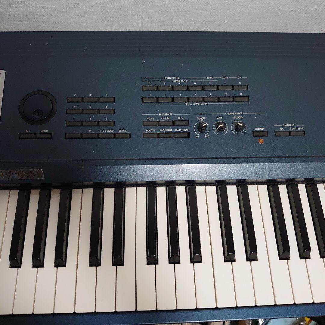 ☆ラ王様専用☆KORG TRITON EXTREME 88 シンセサイザー - メルカリ