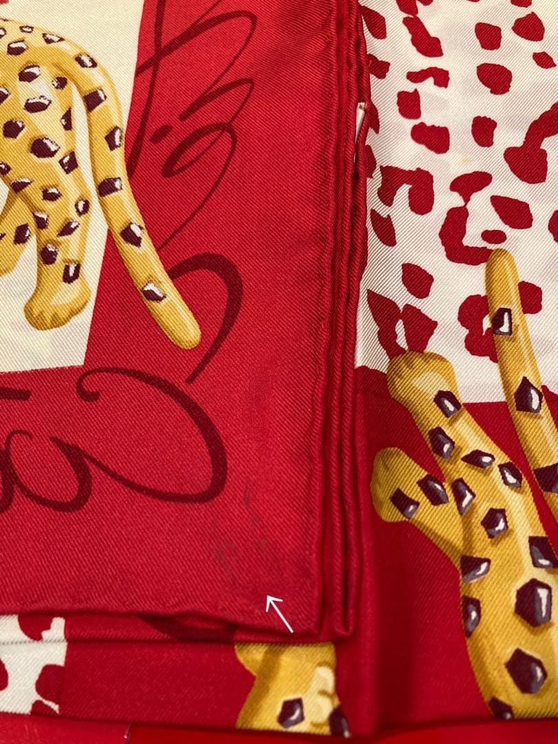 Cartier レオパード柄 シルクスカーフ