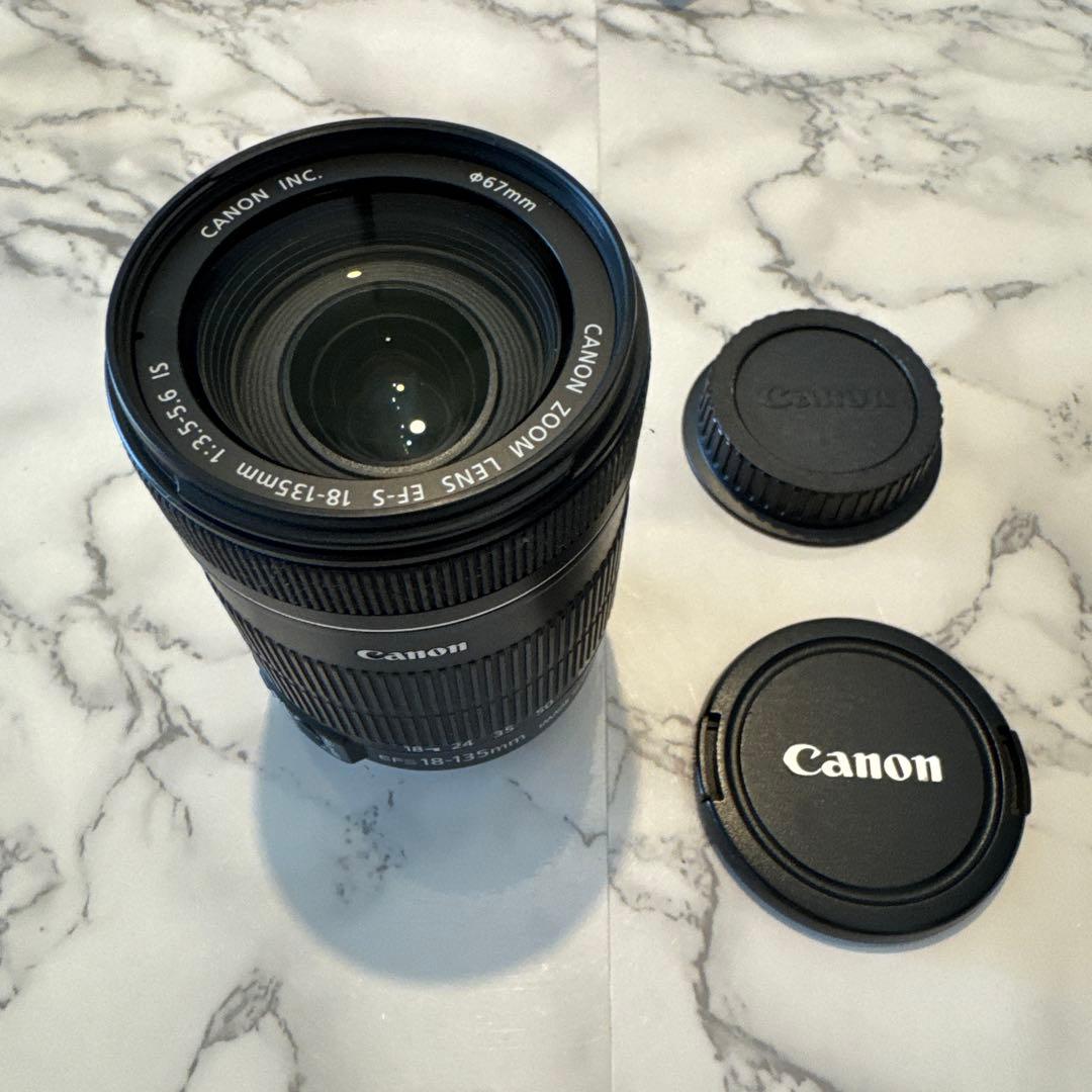 キヤノン EF-S18-135mm F/3.5-5.6 IS STM