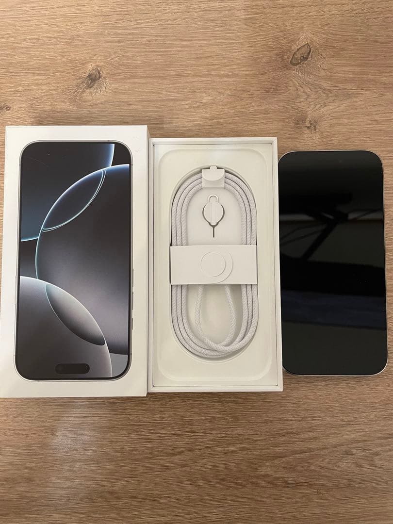 iPad本体 IPhone 16 Pro 128GB Amazon.co.jp: Apple iPhone 16 Pro (128 GB) - デザートチタニウム