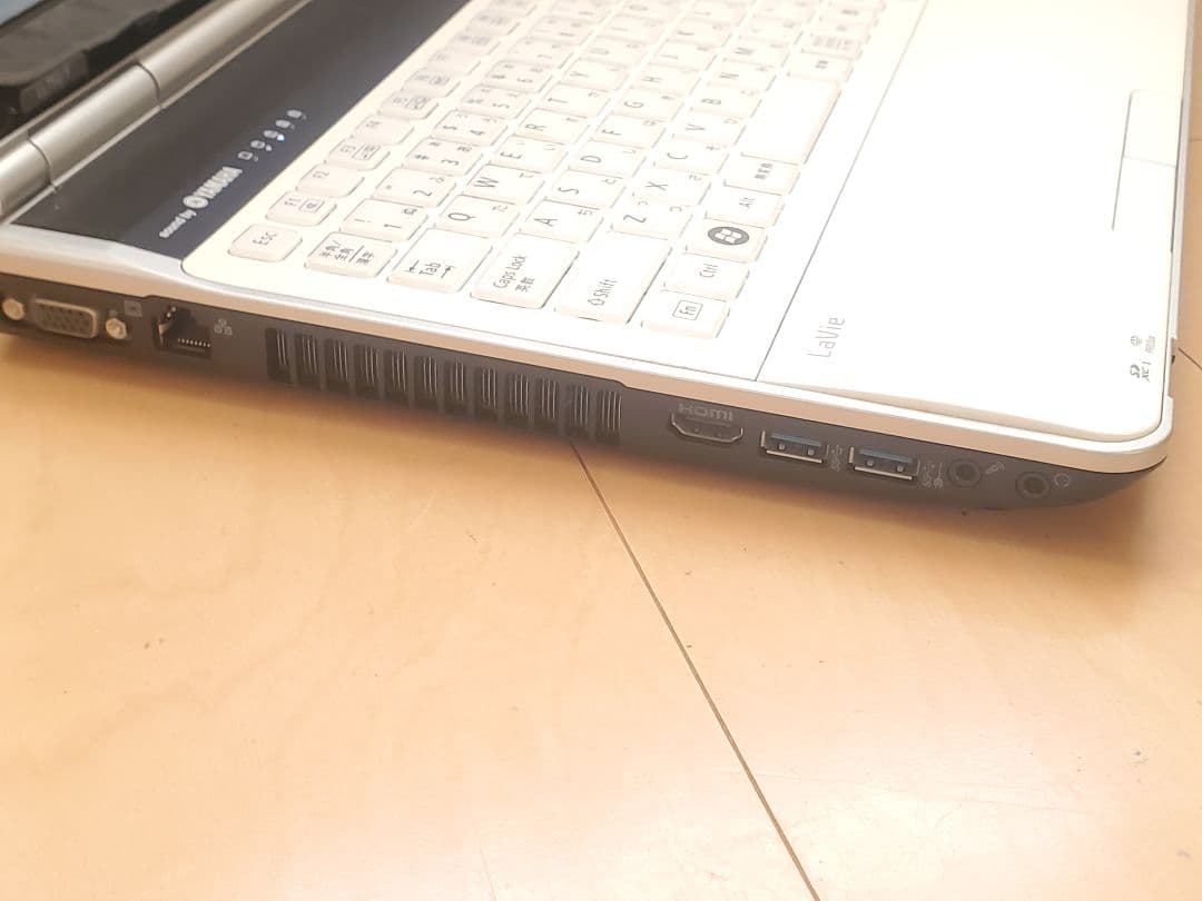 超高速NEC/Core-i7/SSD240GB/メモリ16GB/BD/DVDS