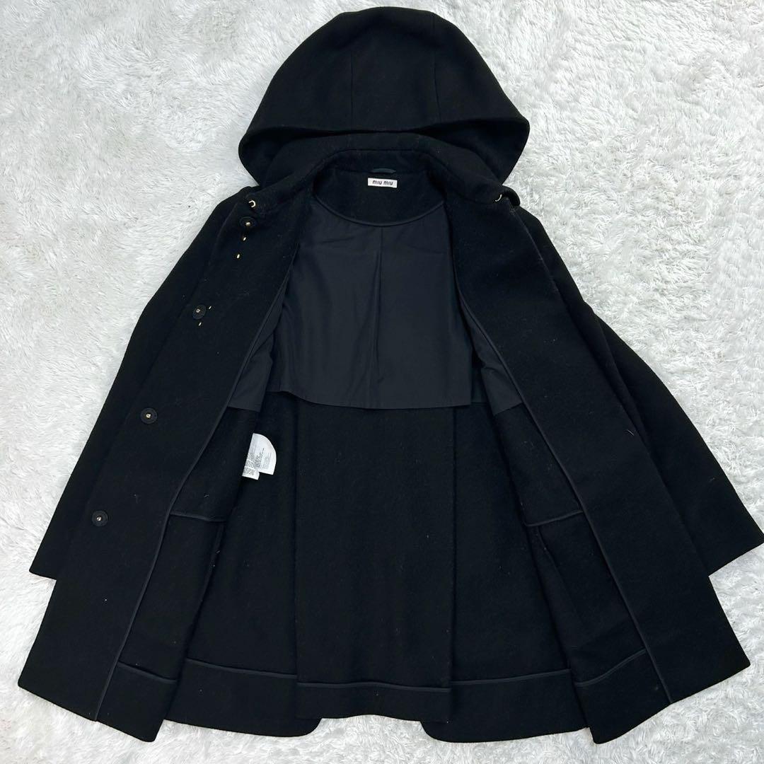 5639【美品】ミュウミュウ☆レザー金具付きダッフルコート フード付き