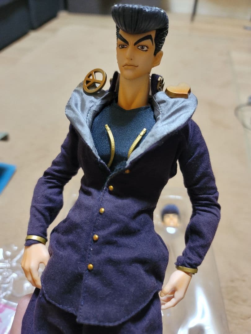 ジョジョの奇妙な冒険 東方仗助　RAH　リアルアクションフィギュア　難あり