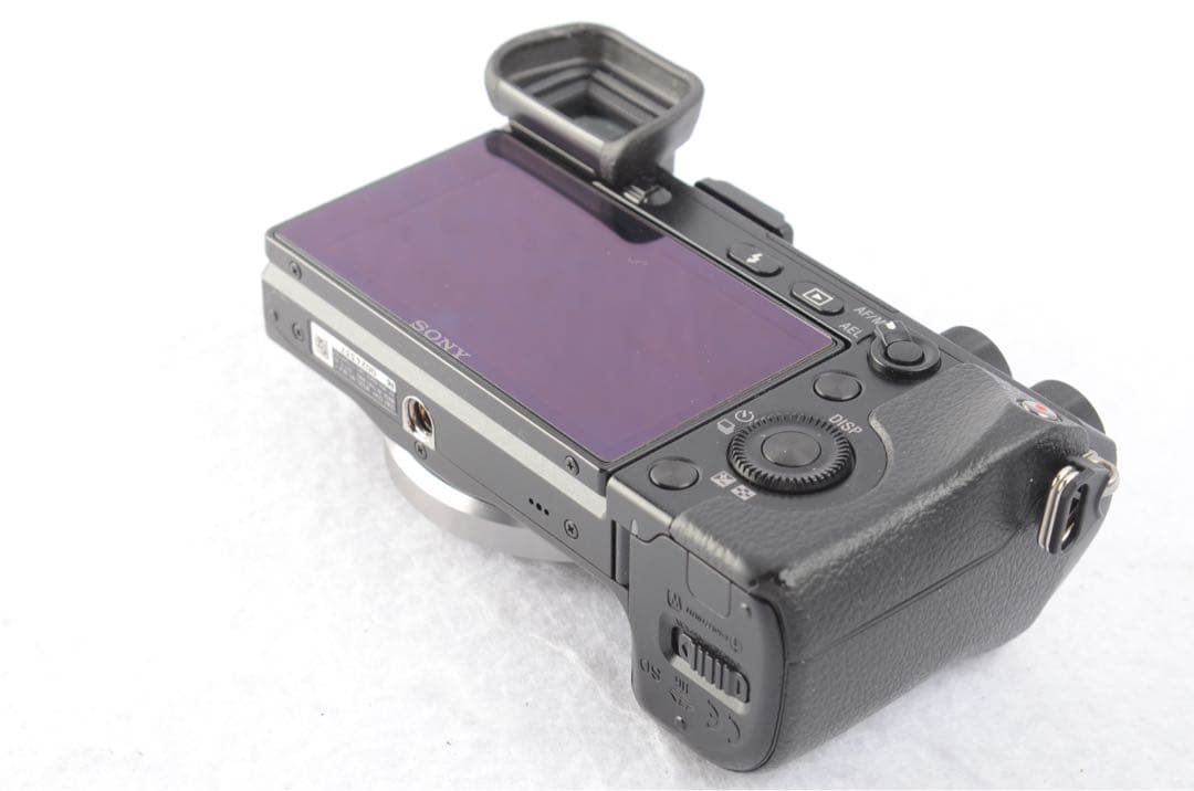 SONY α NEX-7K ズームレンズキット 《 S数5000回！ 》