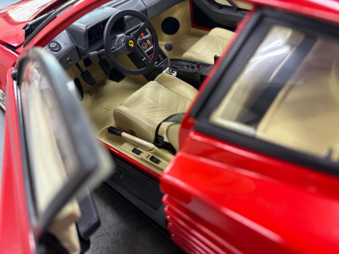 ポケール Pocher フェラーリ テスタロッサ ロッソ 1/8