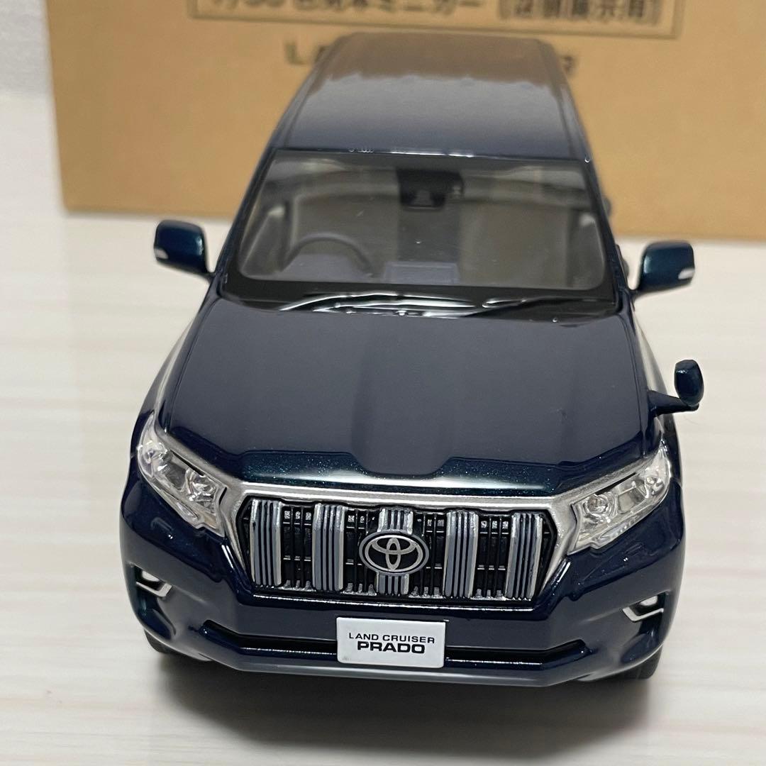 ランドクルーザープラド ミニカー 1/30非売品 - メルカリ
