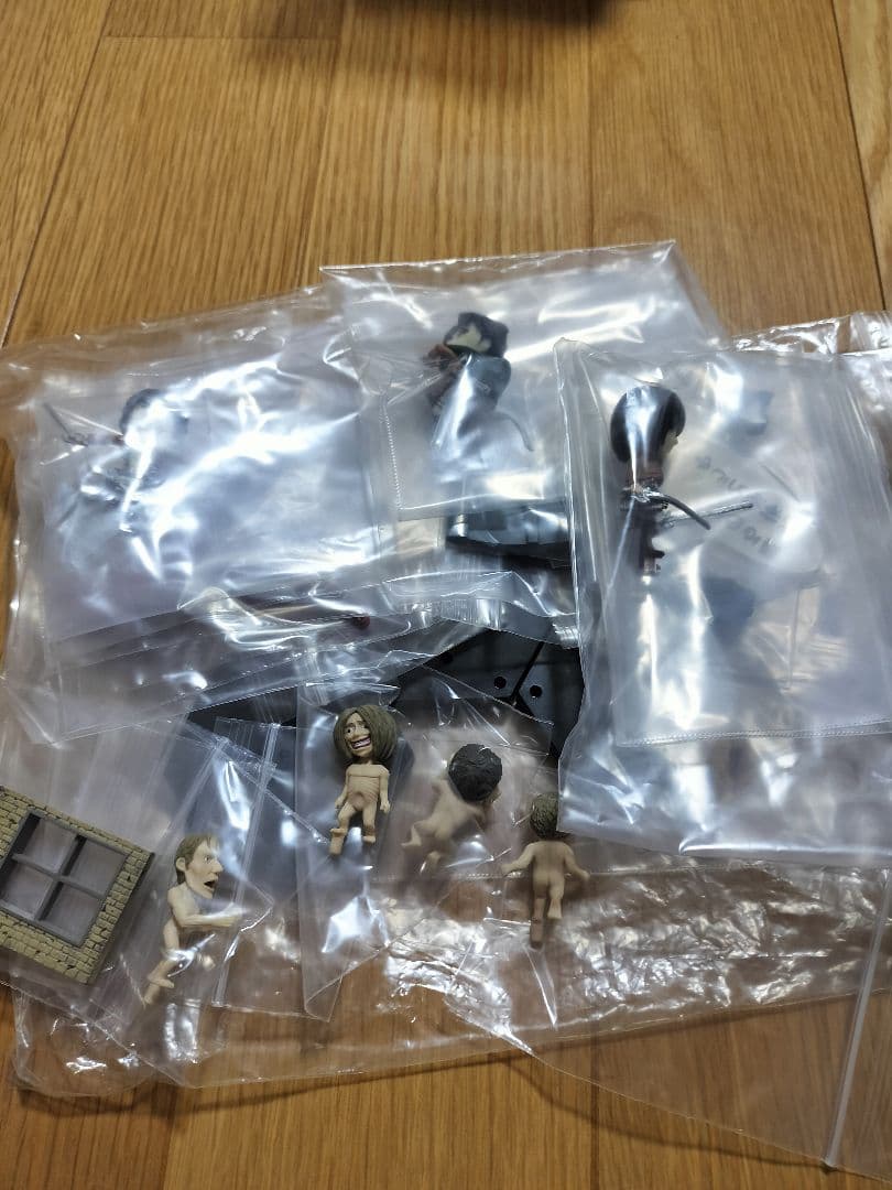 進撃の巨人　一番くじ　コレクトプレイ　H賞コンプリート