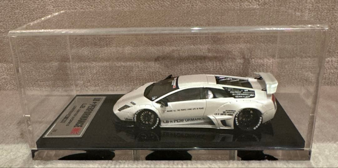 LB★PERFORMANCE ランボルギーニ ミニカー 【限定30/40】 MINI GT 1/64 (ダイキャスト製) LB-Silhouette WORKS ランボルギーニ