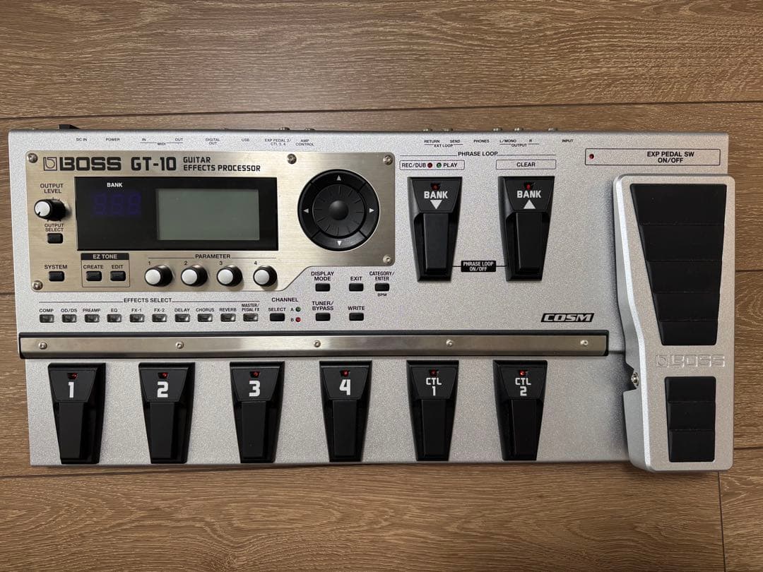 BOSS GT-10 ギターエフェクター