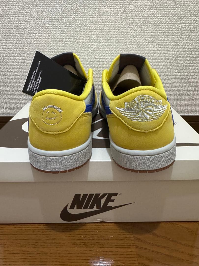 Travis Scott × NikeAir Jordan 1 \"Canary\"