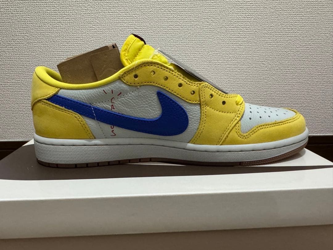 Travis Scott × NikeAir Jordan 1 \"Canary\"