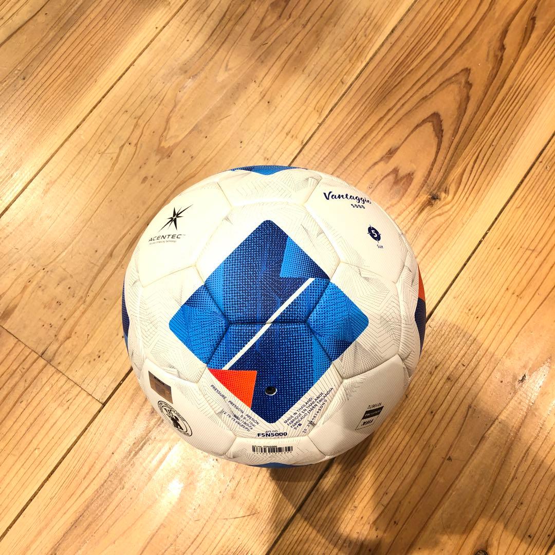 モルテン 5号 ヴァンタッジオ5000 アセンテッmolten F5N5000 - メルカリ