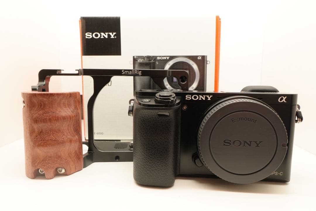 SONY α6000 APS-C ミラーレスカメラ 本体 箱付き Amazon | SONY ミラーレス一眼 α6000 ダブルズームレンズキット E PZ