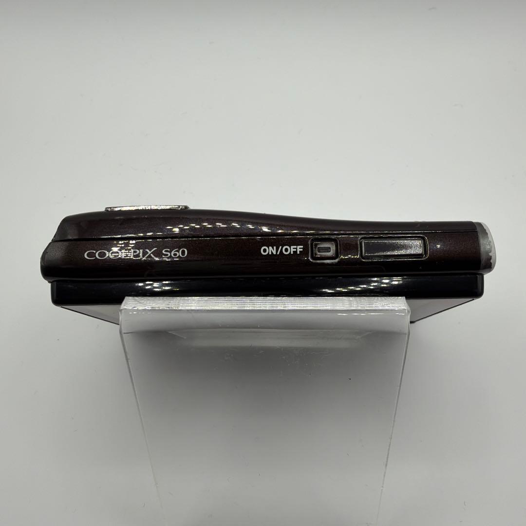Nikon COOLPIX S60 本体 バッテリー チャージャー付き - メルカリ
