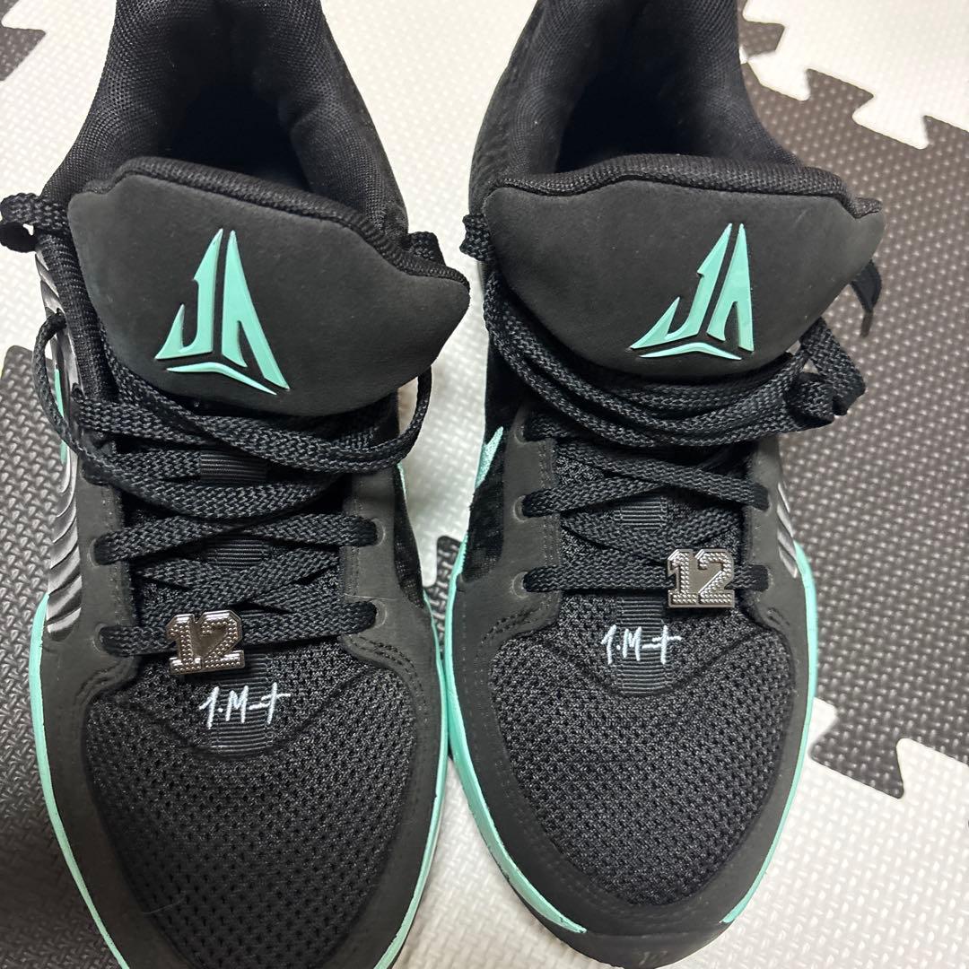 Nike バスケットボールシューズ ブラック/ミント - メルカリ