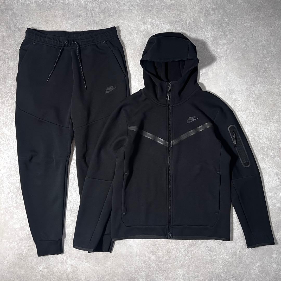 NIKE ナイキ テックフリース セットアップ ブラック 上下L - メルカリ