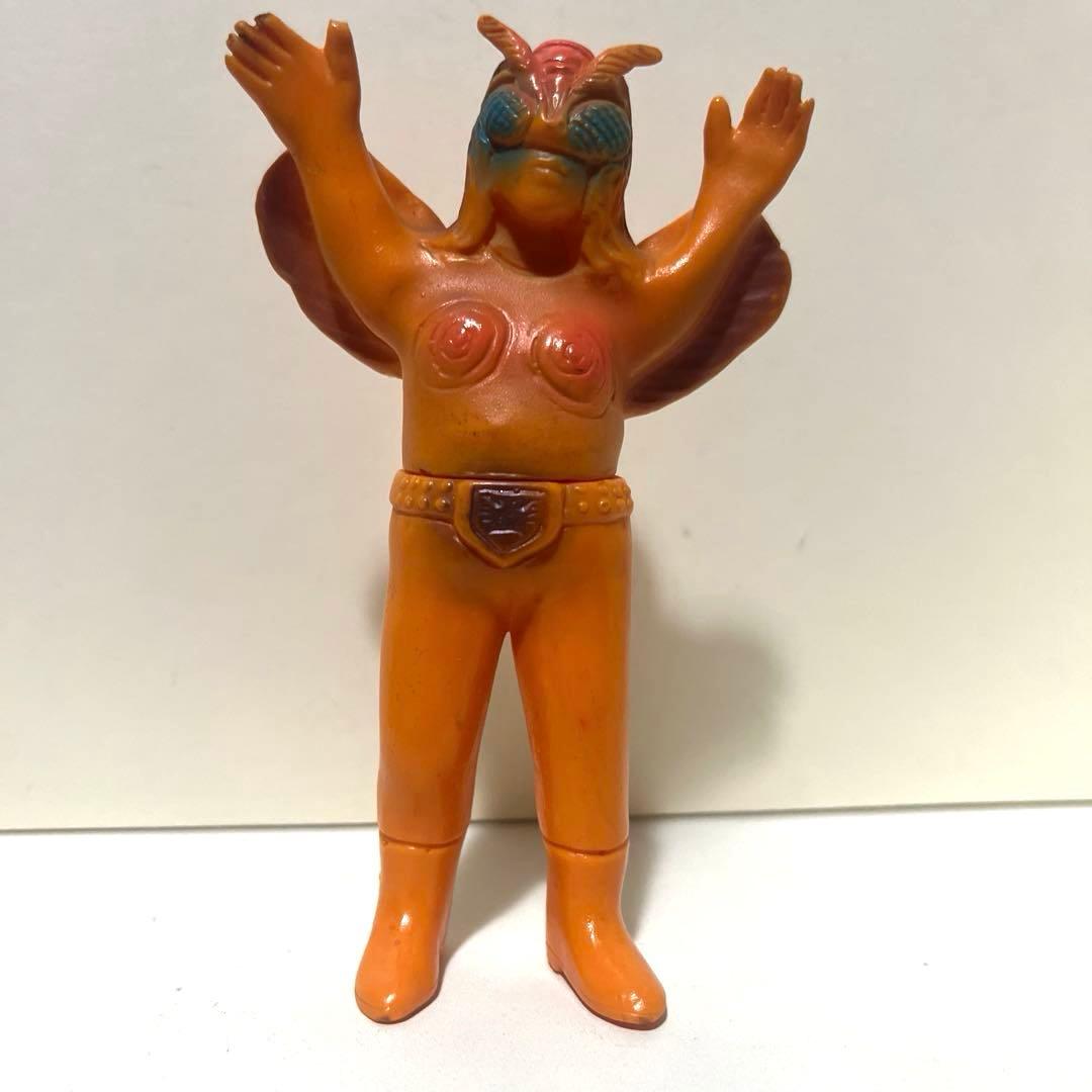 旧バンダイ製 蜂女 ソフビ フィギュア 怪人 当時物 旧バンダイ ハチ女 ポピー