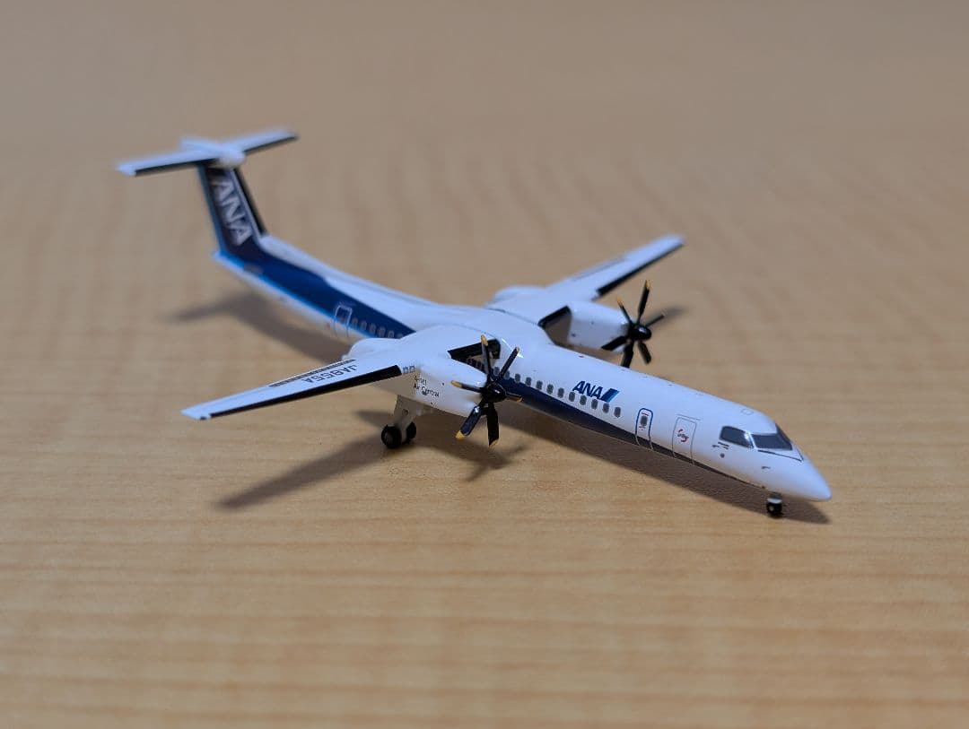 航空機・ヘリコプター ANA DHC-8-402Q Dash 8 JA855A