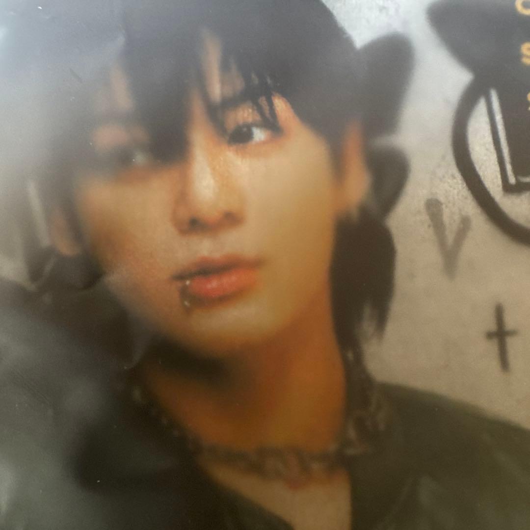 BTS グクアノラックロンTトレーナー他