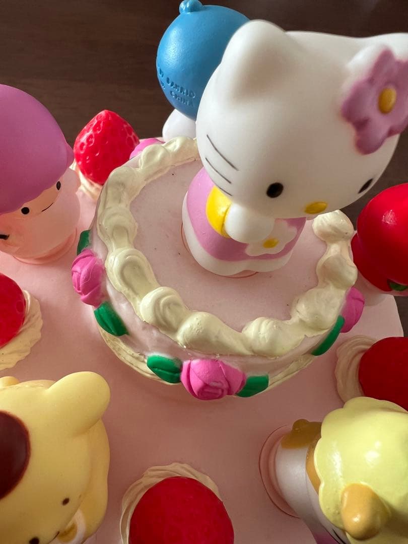 サンリオキャラクターズ　デコレーションケーキ　ペンセット