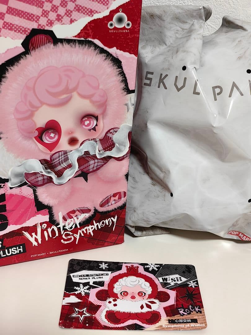 テ*イ様 POPMARTスカルパンダWinter Symphonyぬいぐるみ シ