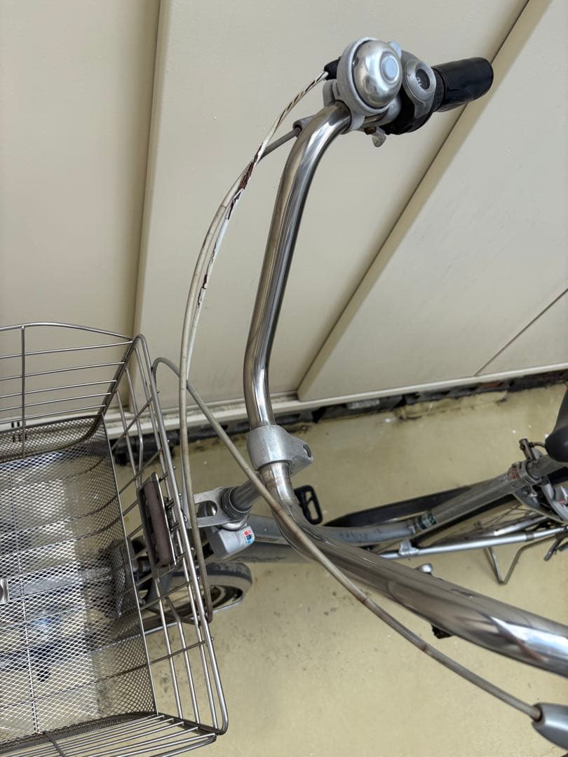 ブリヂストン アルベルト 自転車 27インチ シルバー カマキリハンドル