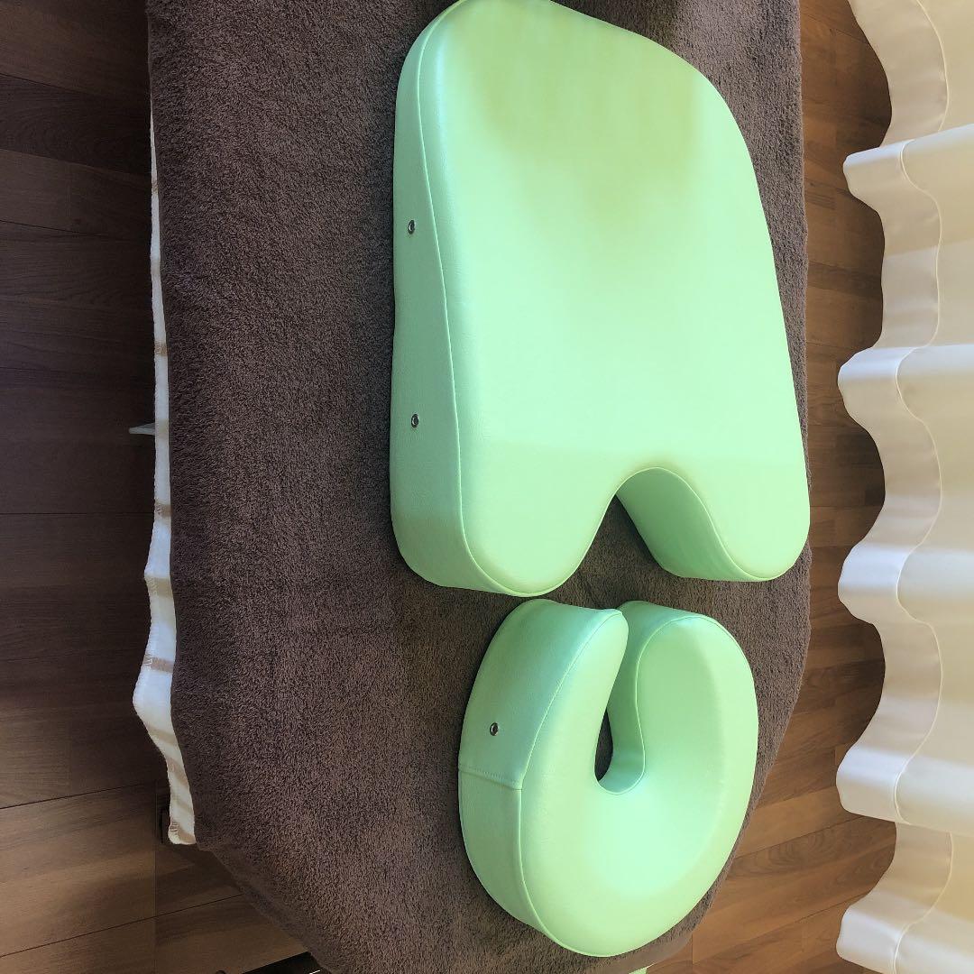 施術用フェイスマクラandバストマクラ 楽天市場】胸当てマクラ バストマット 有孔 バストホール付 幅50×奥行