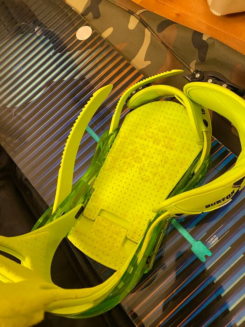 初心者おすすめ 】 バートン CLASH スノーボード セット 151cm