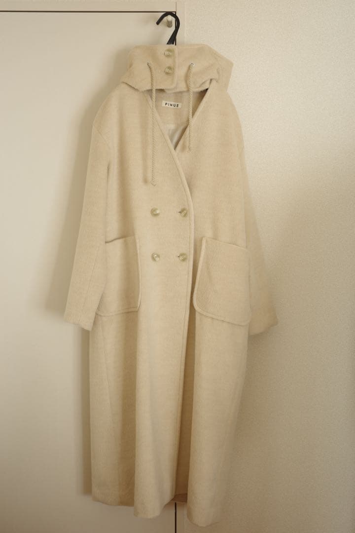 ピヌエ PINUE フード付きノーカラーコート（IVORY） - メルカリ