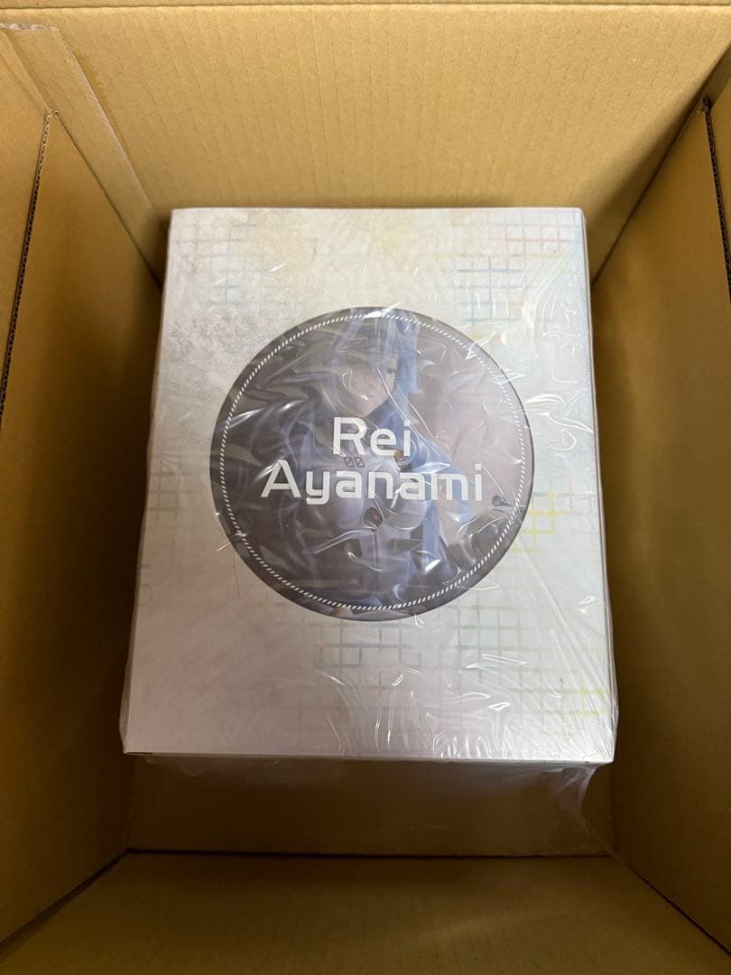 コトブキヤ　綾波レイ　～affectionate gaze～　スケールフィギュア