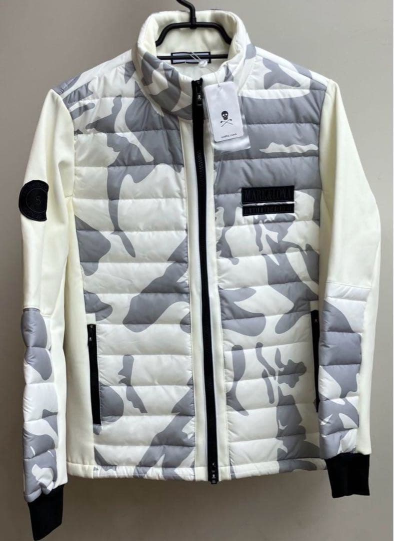 新品★MARK&LONA マークアンドロナ 中綿 ジップジャケット 総柄 LL MARK&LONA マークアンドロナ ニット ジップパーカー 総柄 ブラック系 L