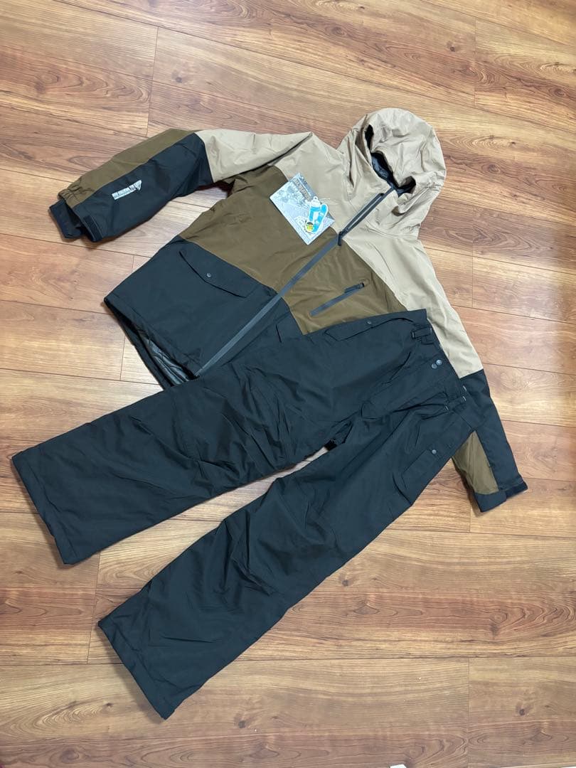 2025 Mサイズ ワークマン イージス スノー ウェア 上下セット - メルカリ