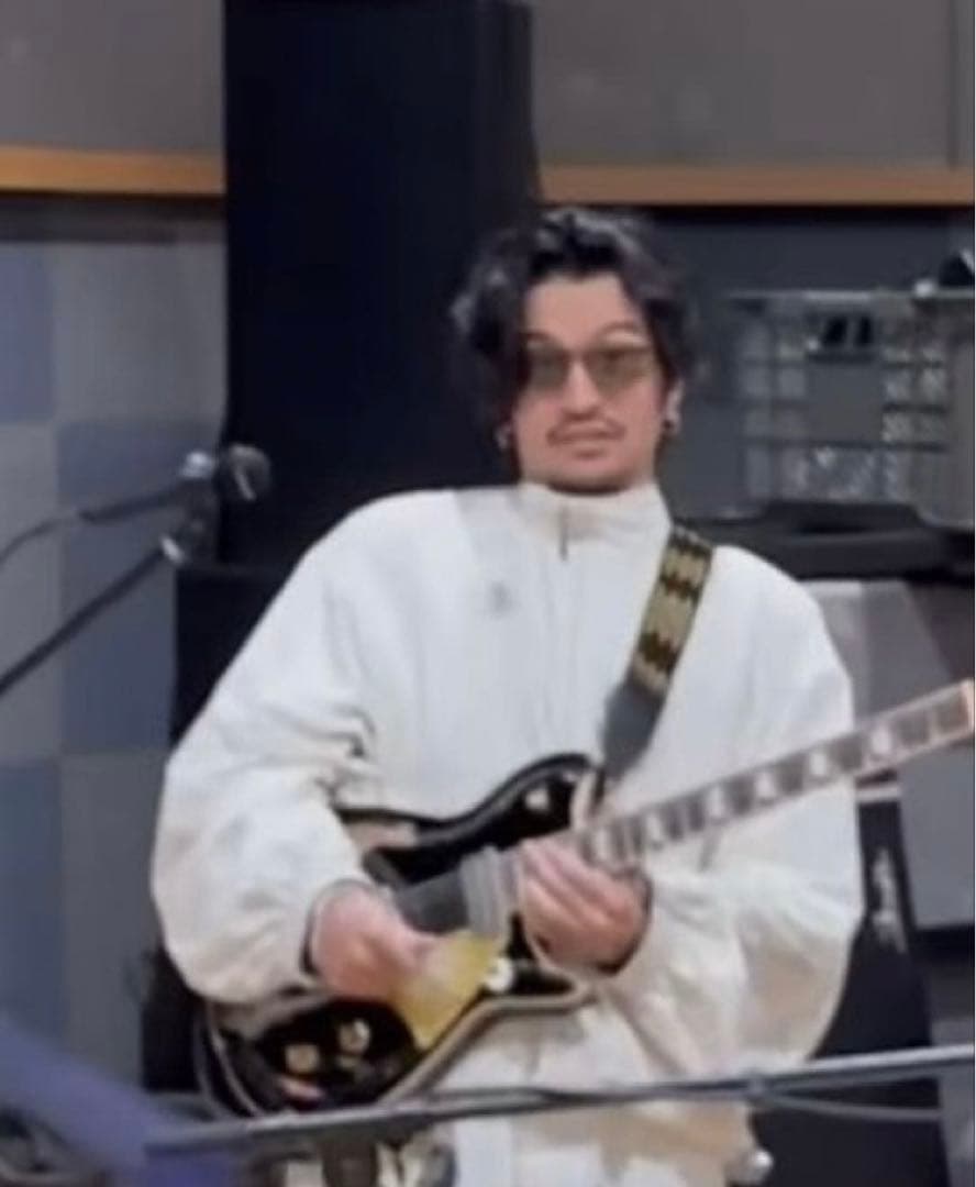 常田大希着用 BALENCIAGA sporty Bトラックジャケット - メルカリ