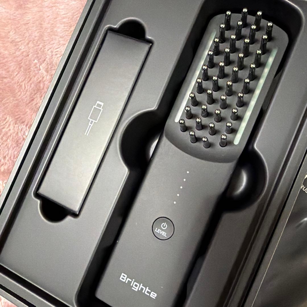 Brighte ELEXIBRUSH 美顔器 エレキローション付き - メルカリ