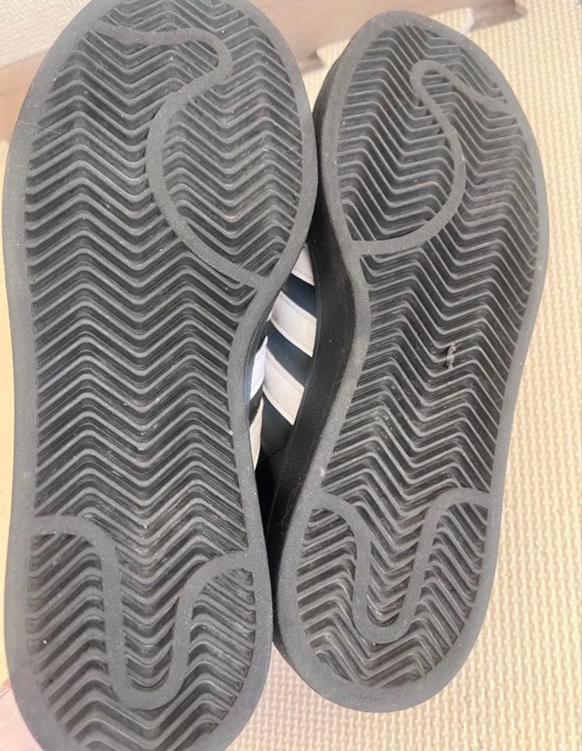 国内正規品 adidas スーパースター 23.5cm