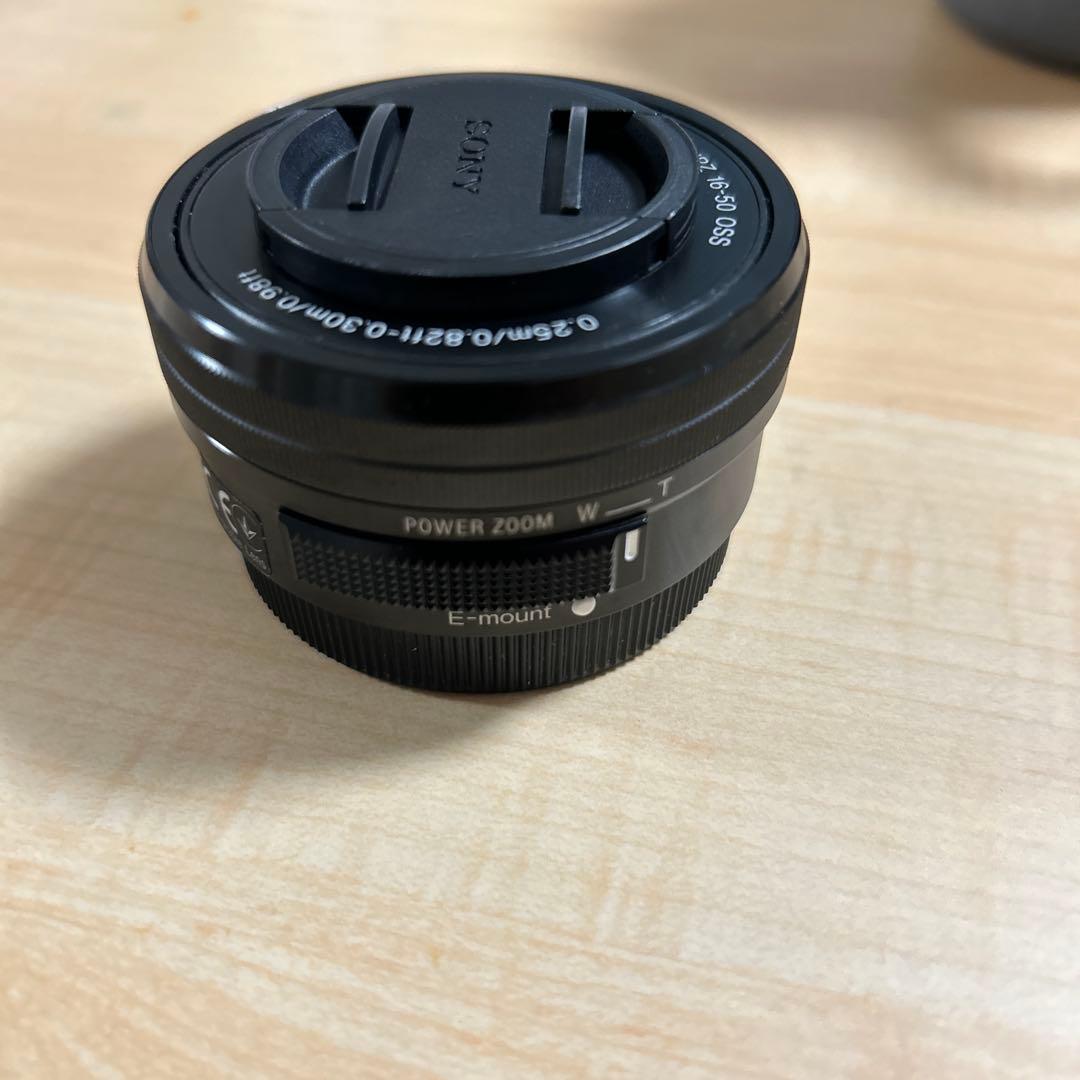 Sony E 3.5-5.6/PZ 16-50 OSS レンズ