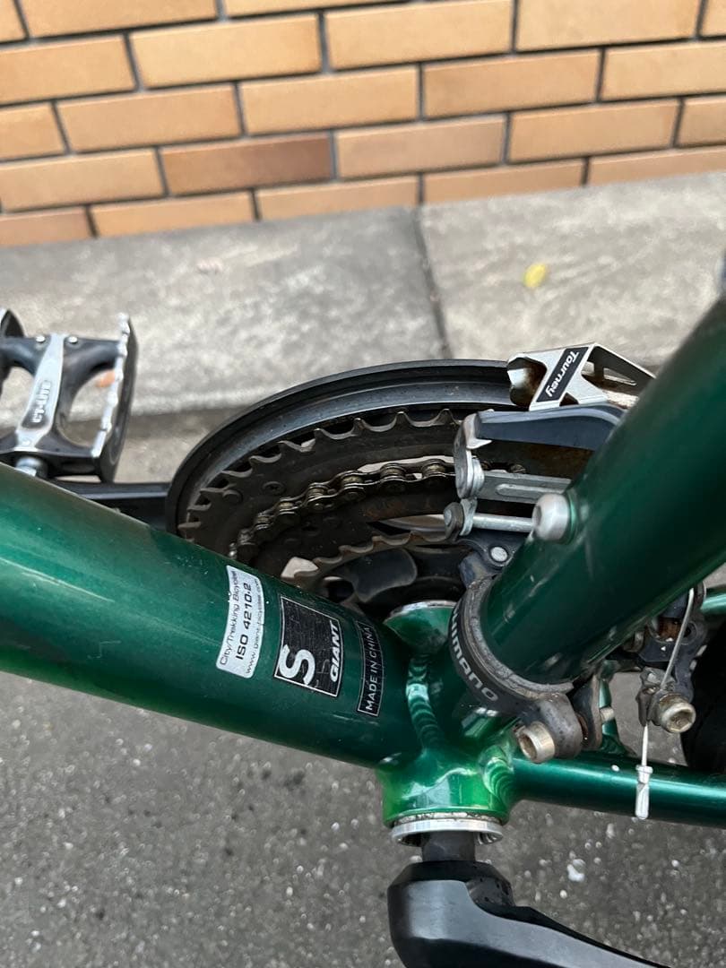 GIANT ESCAPE R3 2017 グリーントーン Sサイズ 直接引取り - メルカリ