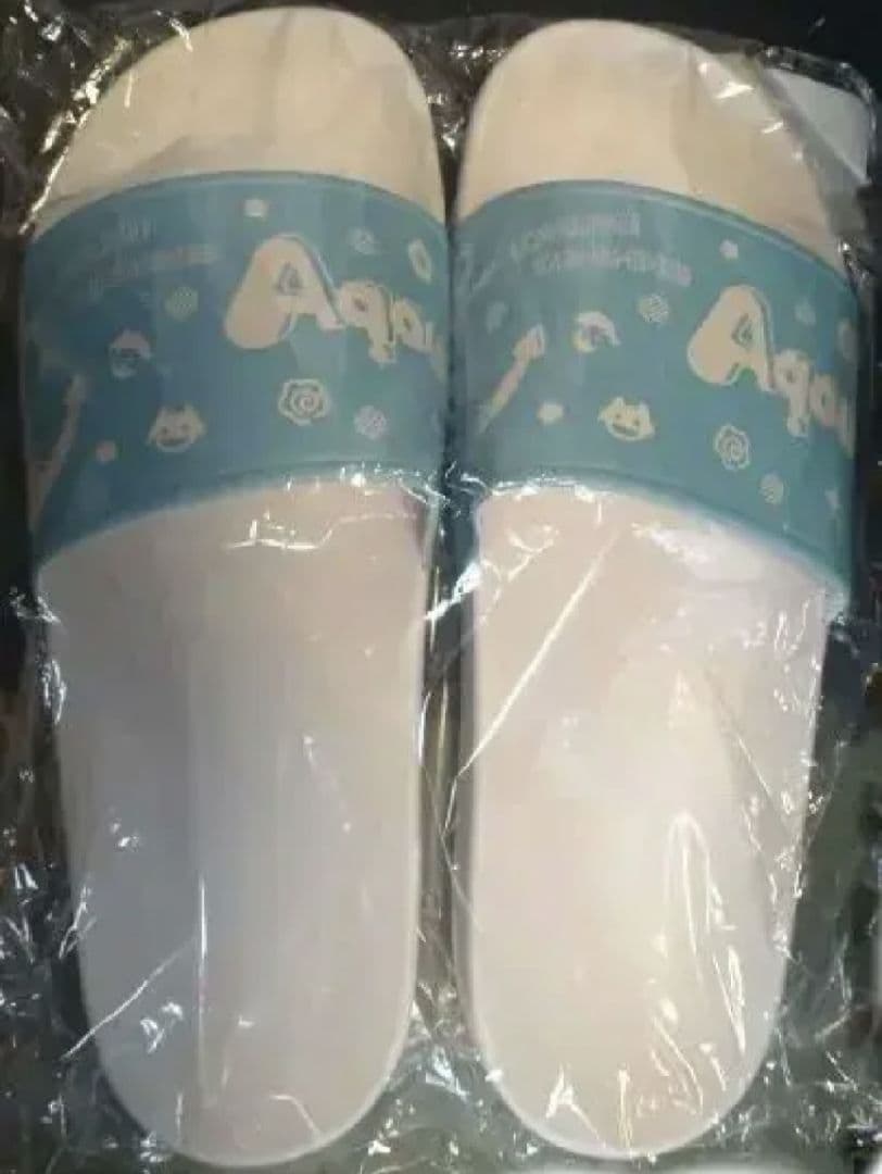 虹ヶ咲　アクリルカード10種　蓮ノ空のラッキーくじのアクスタと缶バッジのまとめ