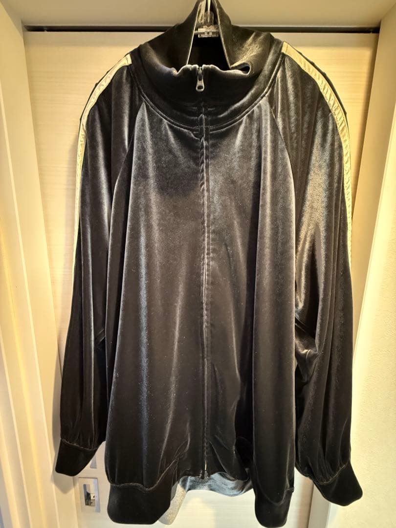 最終値下げ】HYDE着 SHARE SPIRIT ベロアセットアップ M - メルカリ