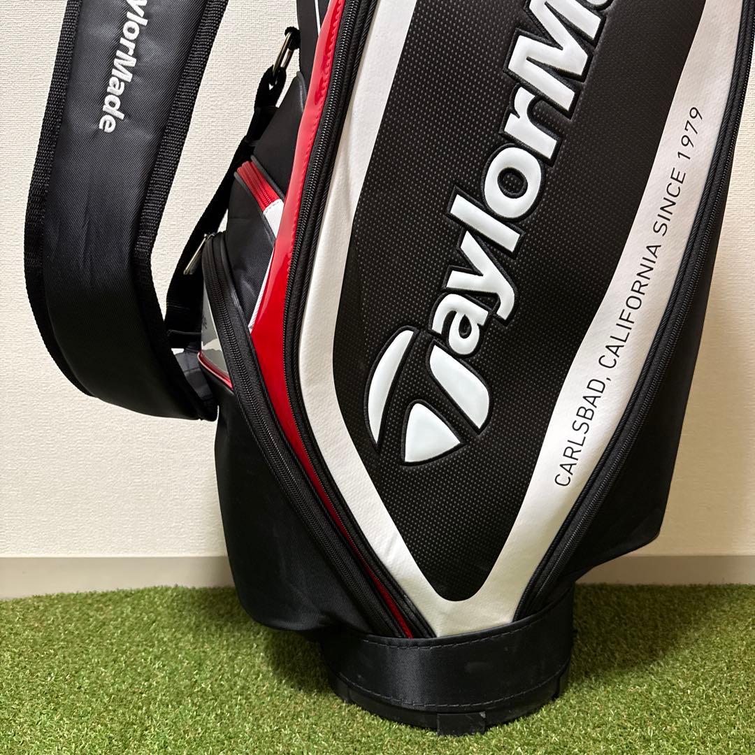 美品! TaylorMade テーラーメイド キャディバッグ　2.6kg 9型