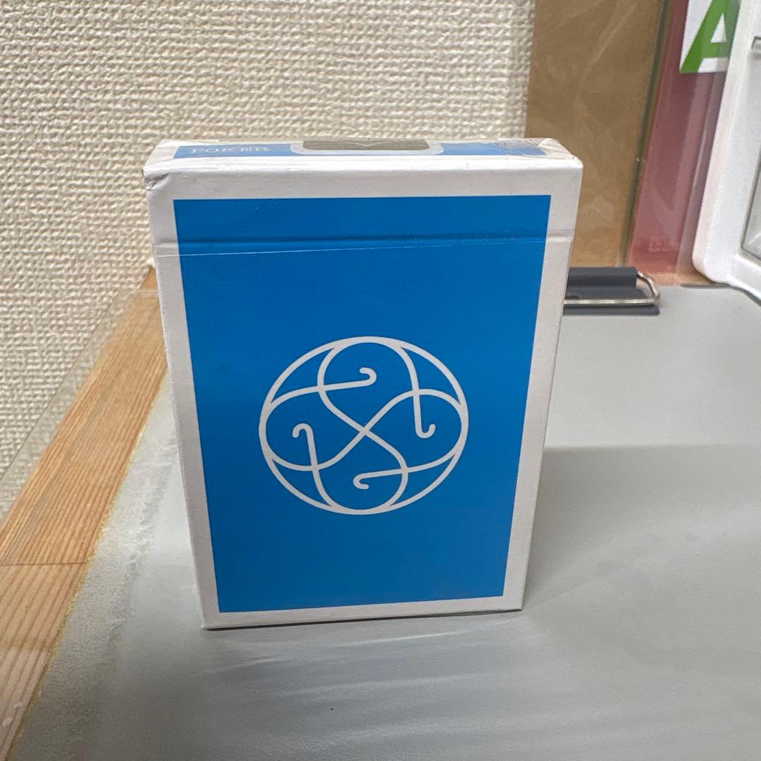 USPC製 4TUNE トランプ 144個入り 赤色か青色