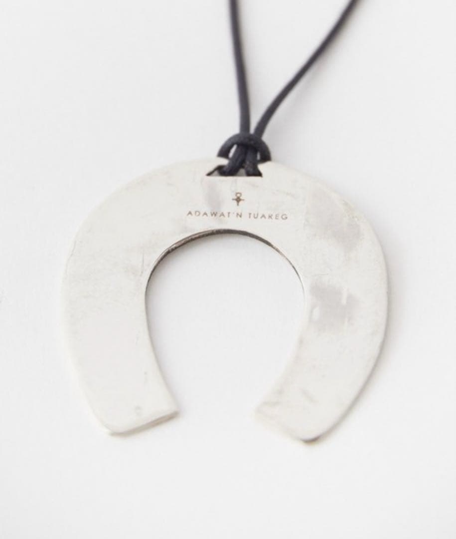 アダワットトゥアレグ ネックレス シルバー 馬蹄 - メルカリ