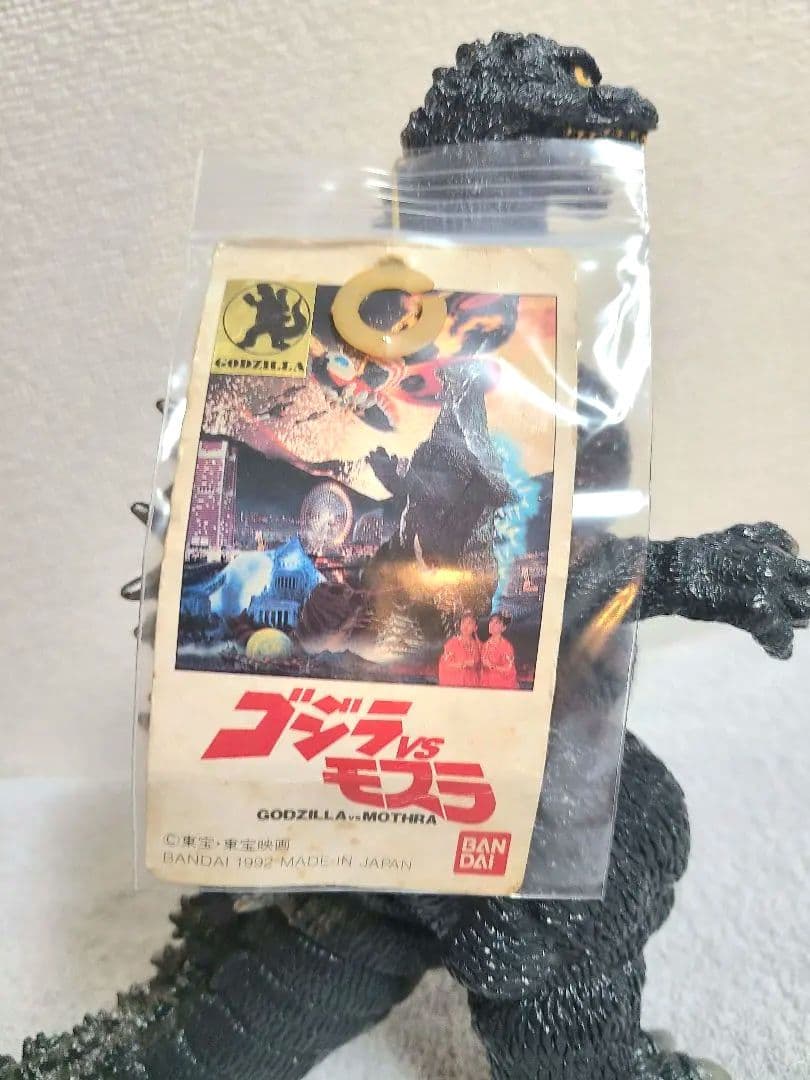ゴジラ vs モスラ (1992) 硬質ソフビ タグ付き 初版 フィギュア - メルカリ