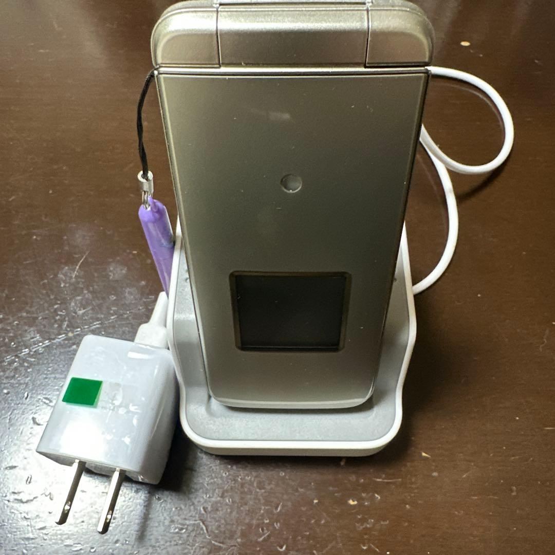 au かんたんケータイ KYF41 KYOCERA KYOCERA（京セラ） かんたんケータイ KYF41 SIMロック解除済み