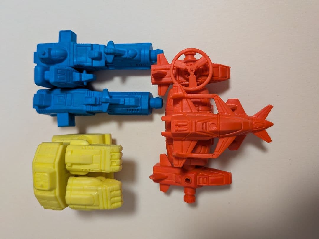 当時物　機甲艦隊ダイラガー　消しゴム　19パーツ+4体