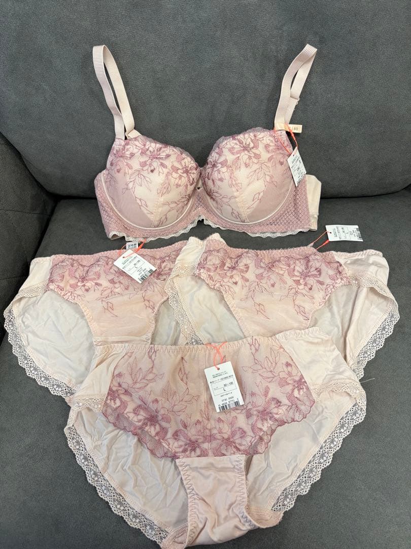 アモスタイル チャーミングラマー ブラジャー＆ショーツ3枚 C80 L ピンク AMOSTYLE（アモスタイル） ブラジャー ショーツセット チャーミング